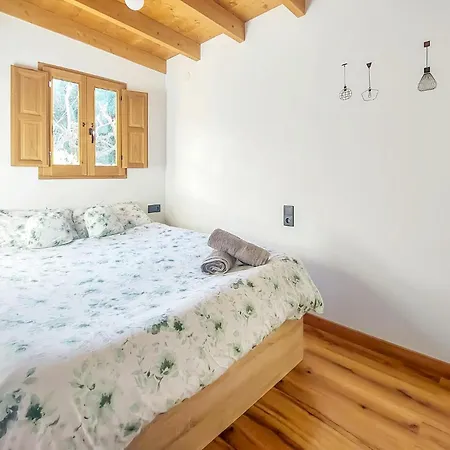 Beautiful Stacaravan In With Kitchenette Campsite *